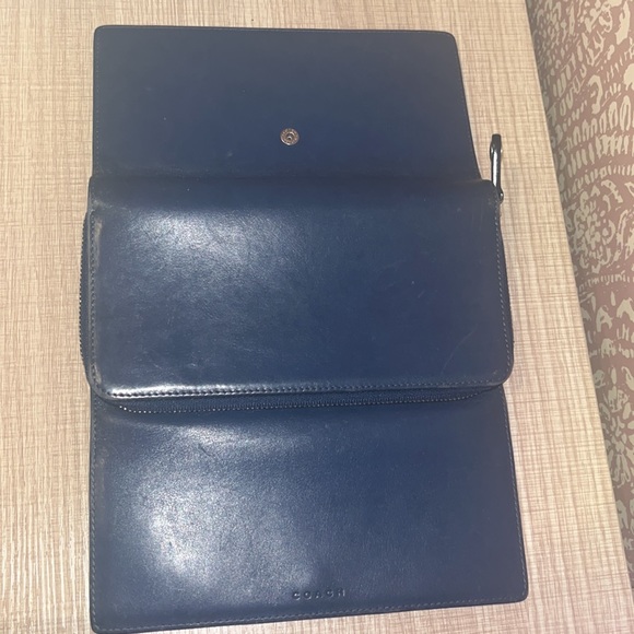Vintage Blue Coach Wallet - Picture 4 of 4